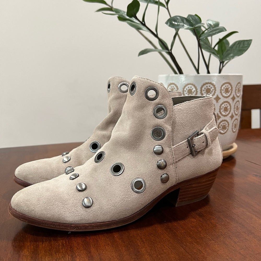 Size 5.5 Sam Edelman Women’s Booties